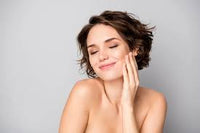 Deeply nourishes and hydrates the skin