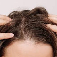 Deeply nourishes and hydrates the scalp